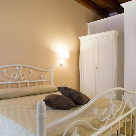 B&B Monsignore Vieste Buitenkant foto