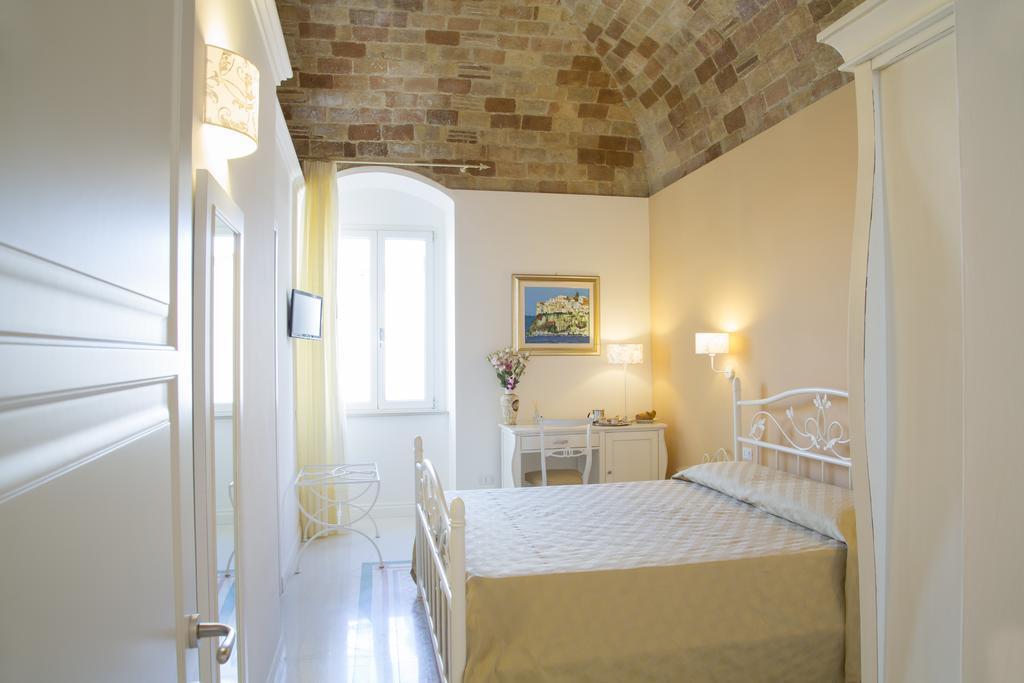 B&B Monsignore Vieste Kamer foto