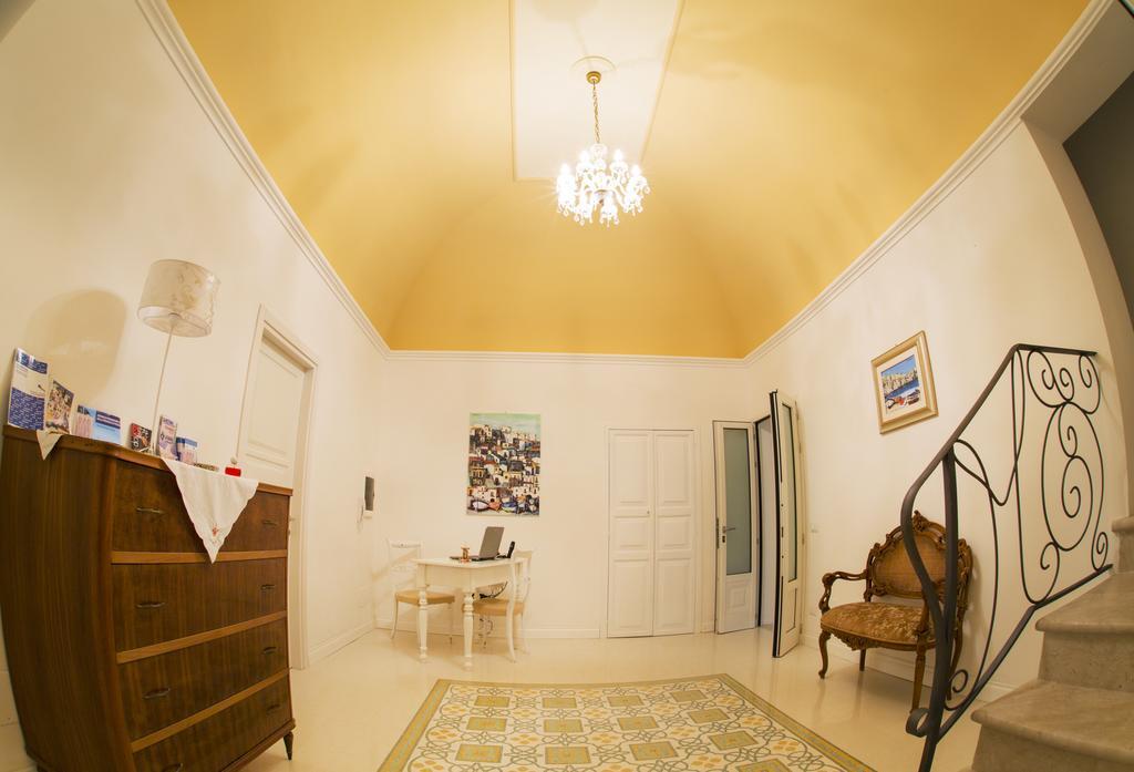 B&B Monsignore Vieste Buitenkant foto